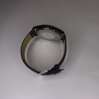 Xcellent Classic Blue Dial Leather Strap Watch