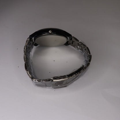 Star Quartz Watch with Crystal Embellishments