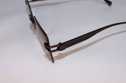 Rectangular sunglasses with brown lenses