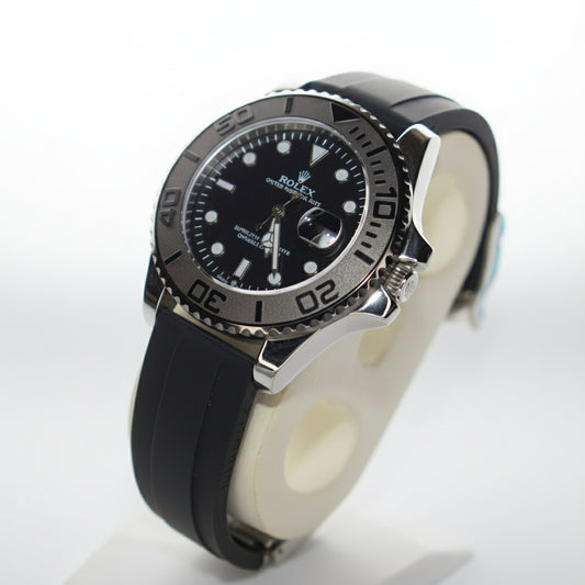 Rolex-Style Luxury Diver Watch – Black Dial & Rubber Strap