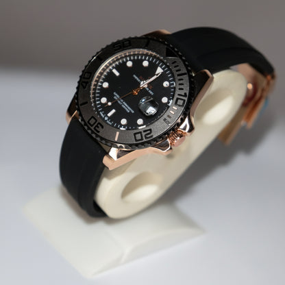 Rolex-Style Rose Gold Luxury Diver Watch – Black Dial & Rubber Strap