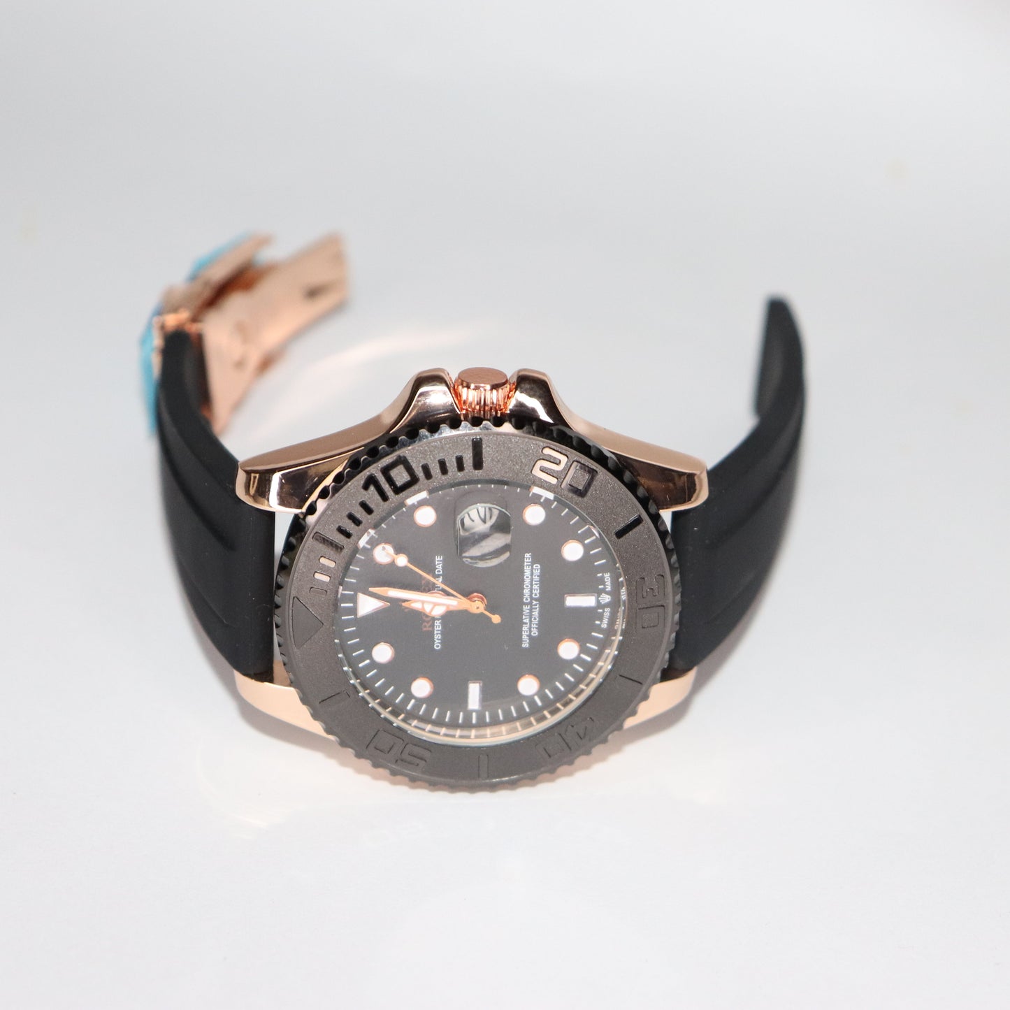 Rolex-Style Rose Gold Luxury Diver Watch – Black Dial & Rubber Strap