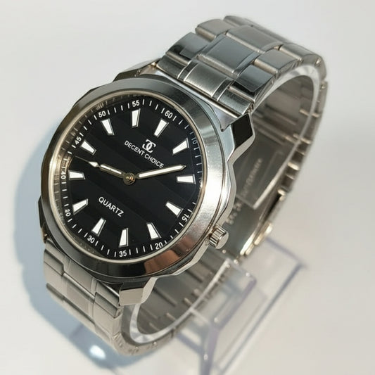 Decent Choice Classic Silver Wristwatch – Sleek Design with Black Dial