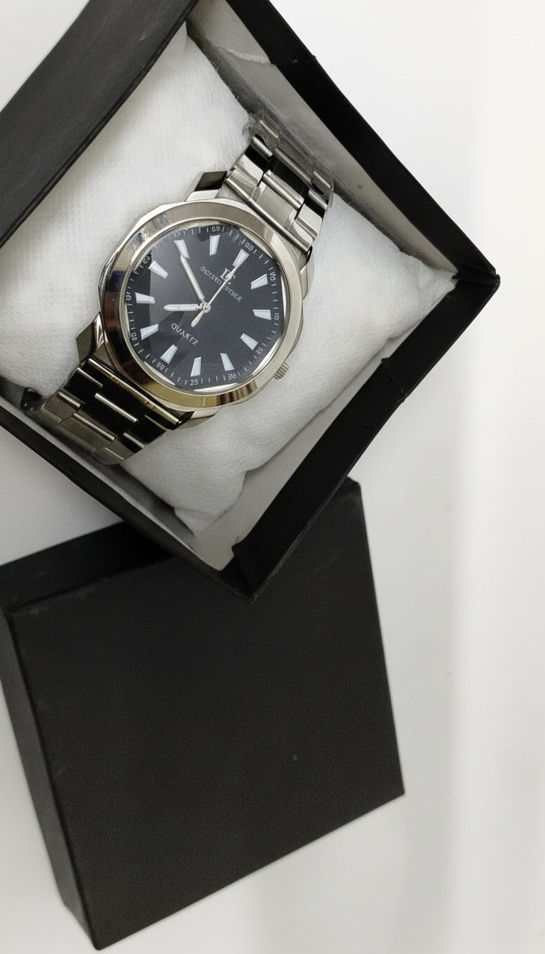 Decent Choice Classic Silver Wristwatch – Sleek Design with Black Dial