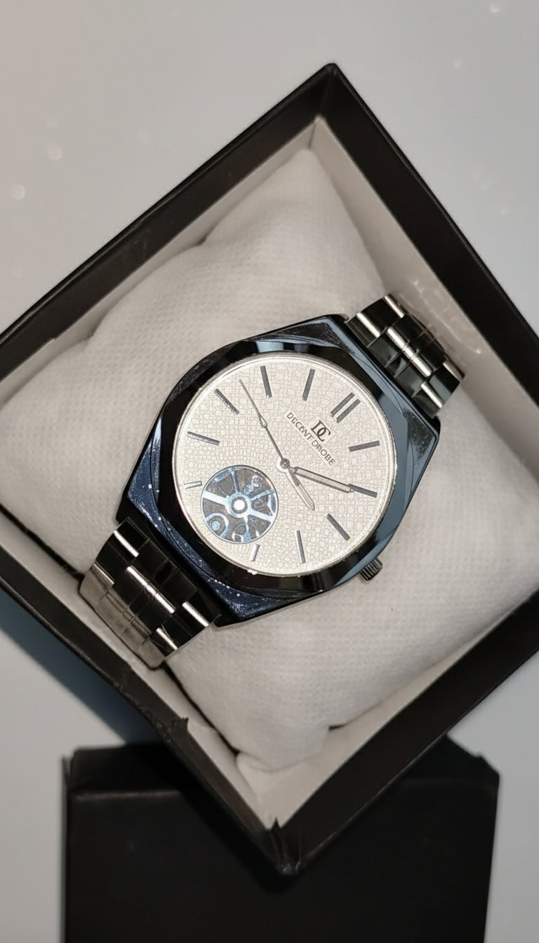 Decent Choice Men’s Luxury Stainless Steel Analog Watch | Textured Silver Dial | Quartz Movement | Premium Gift Box | Casual & Formal Wear