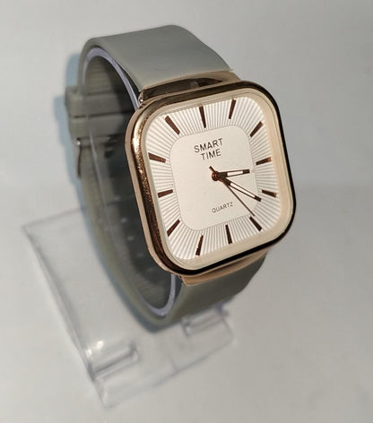 Smart Time Stylish Square-Dial Quartz Watch