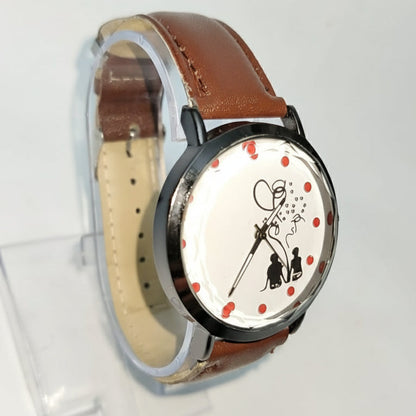 Romantic Couple-Themed Analog Wristwatch – Brown Leather Strap, Polka-Dot Dial