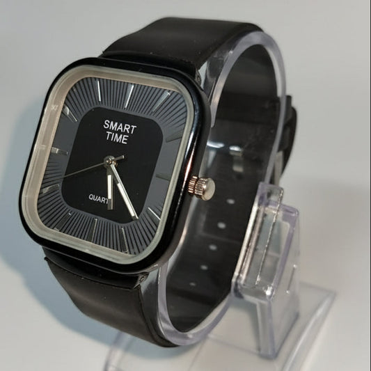 Smart Time Stylish Square-Dial Quartz Watch